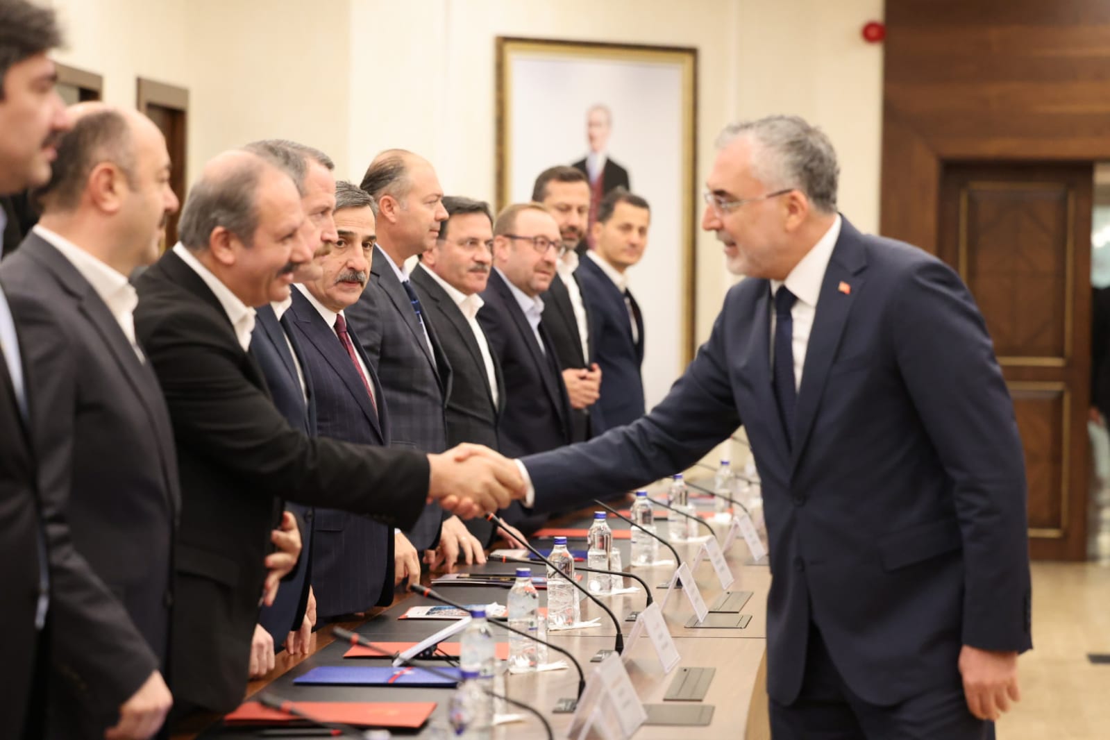 Genel Başkan Doğan, Sağlık ve Sosyal Hizmet Çalışanlarının Taleplerini Bakan Işıkhan’a İletti 